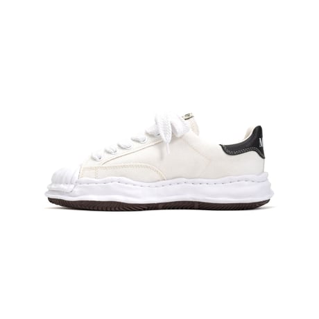 Maison MIHARA YASUHIRO : "BLAKEY" OG Sole Canvas Low-top Sneaker