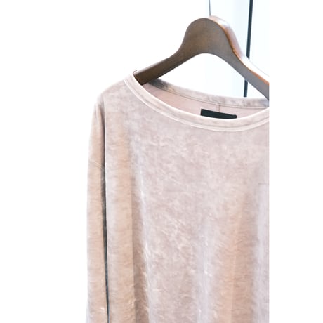 Juha × BIRTHDAY : EX.SHADED VELVET BOAT-NECK L/S