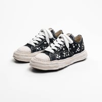 Maison MIHARA YASUHIRO :- PETERSON 23 - original sole embellished canvas Low-Top sneakers