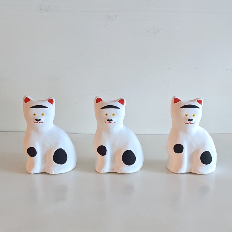 真坂人形：座り猫（小） | nowaki