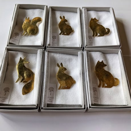 キクチマユミ：真鍮ブローチ「squirrel/fox/rabbit/dog」