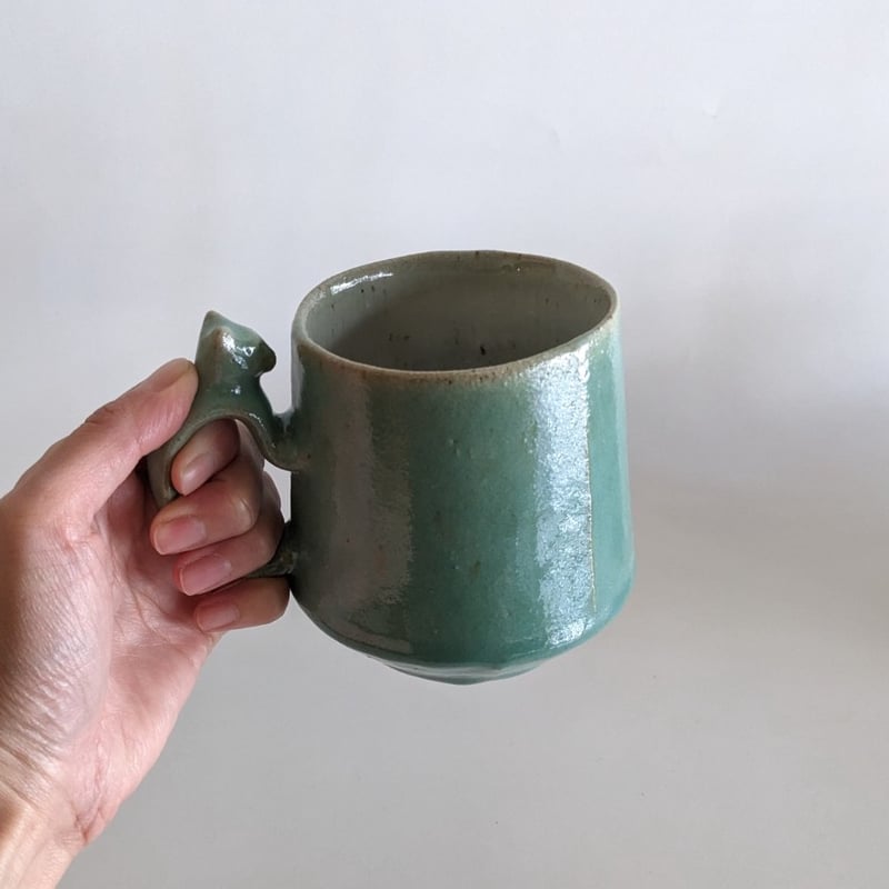 鈴木稔：猫取手マグカップ（大） 緑 | nowaki