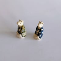 山極千真沙：落語家（干支縁起物「午」）