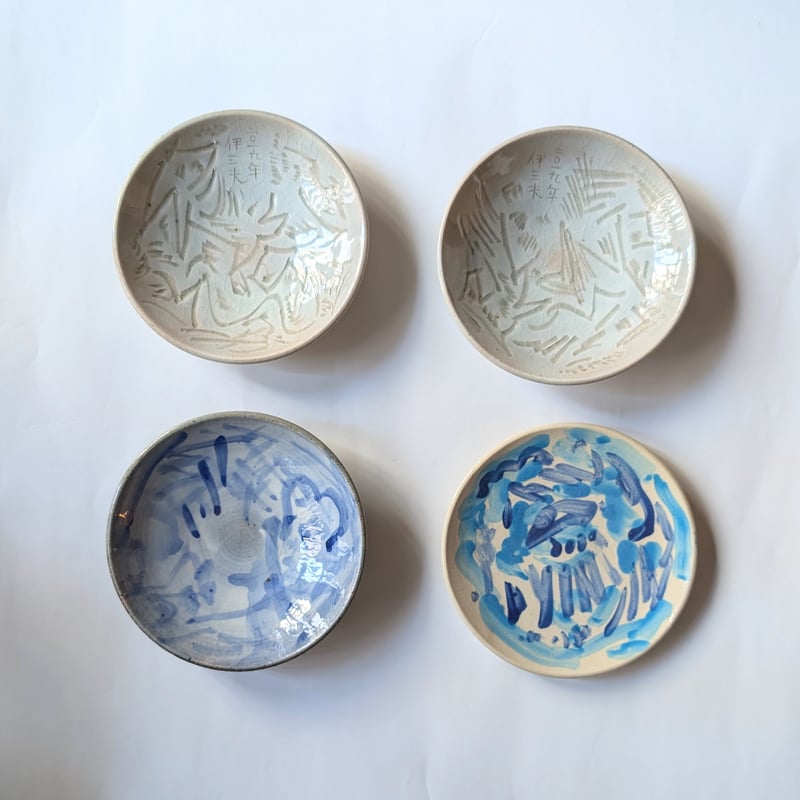 牧野伊三夫絵付皿：白＋紺 | nowaki