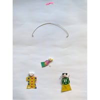 山元かえ：ゆれる「紙さま」モビール（鳥と猫）