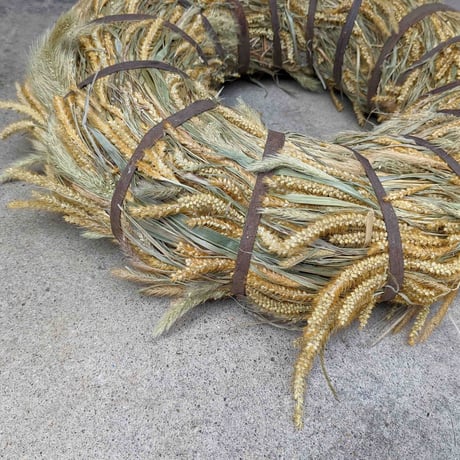 二名良日：狗尾草（猫じゃらし）のリース