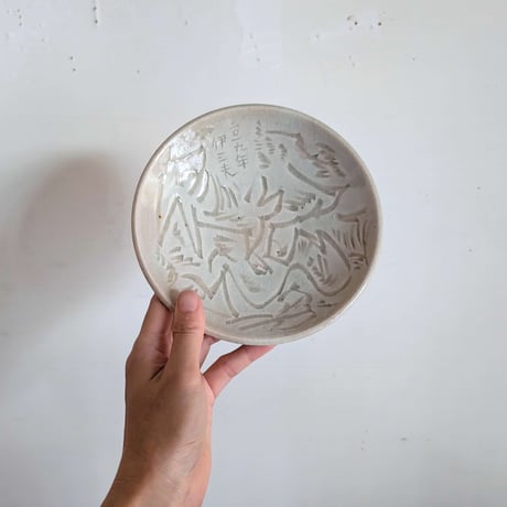 牧野伊三夫絵付皿：白＋紺
