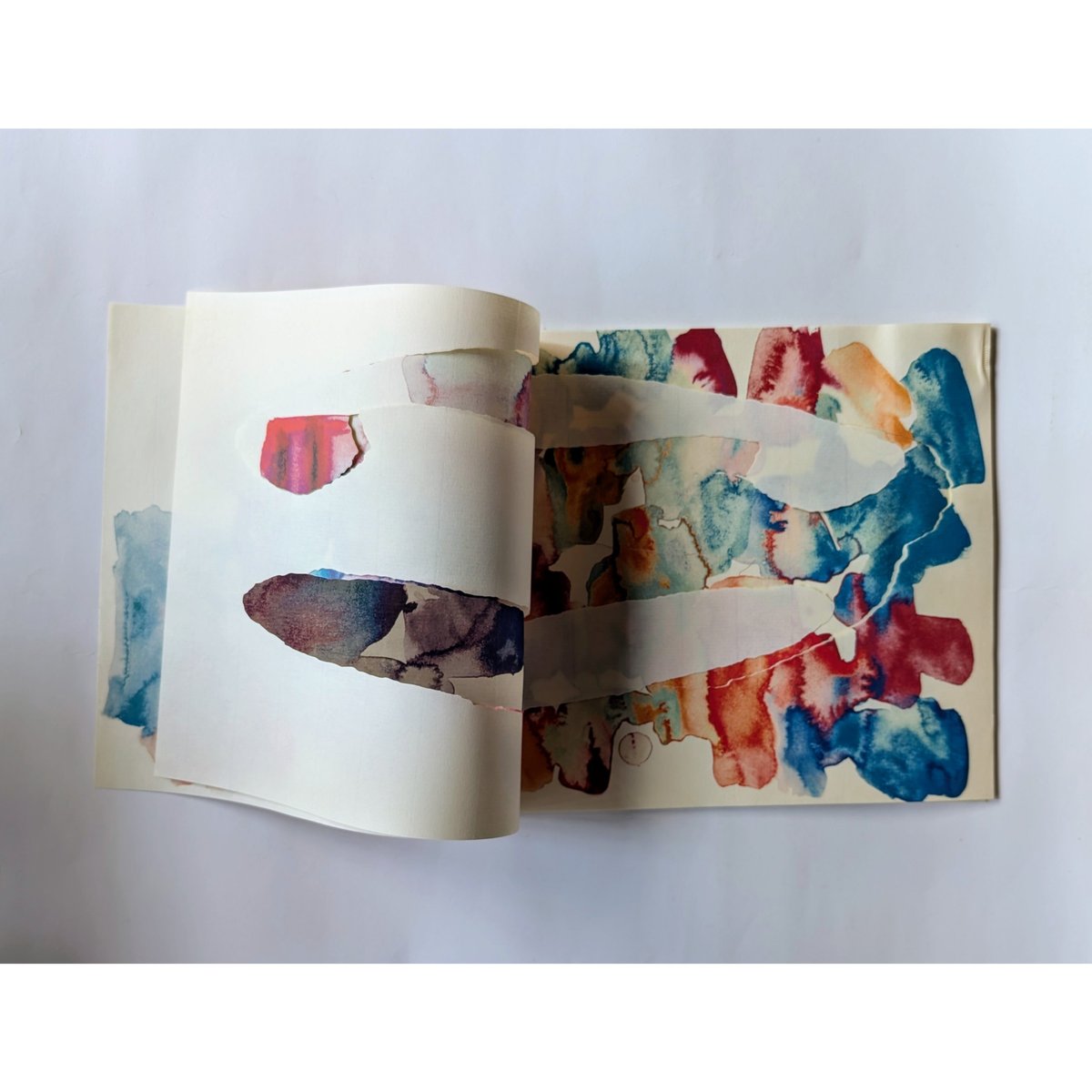RUKURUKU絵画４点 Kur Kur Spinnig Under the Earth 地の底のクルクル』（岡崎
