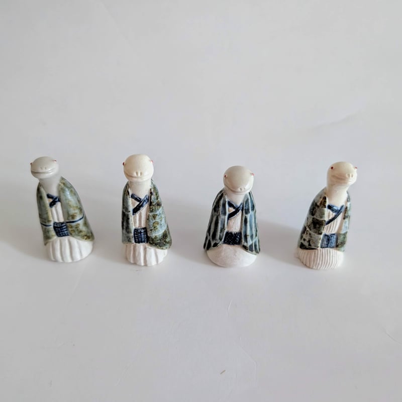 山極千真沙：落語家（干支縁起物「巳」） | nowaki