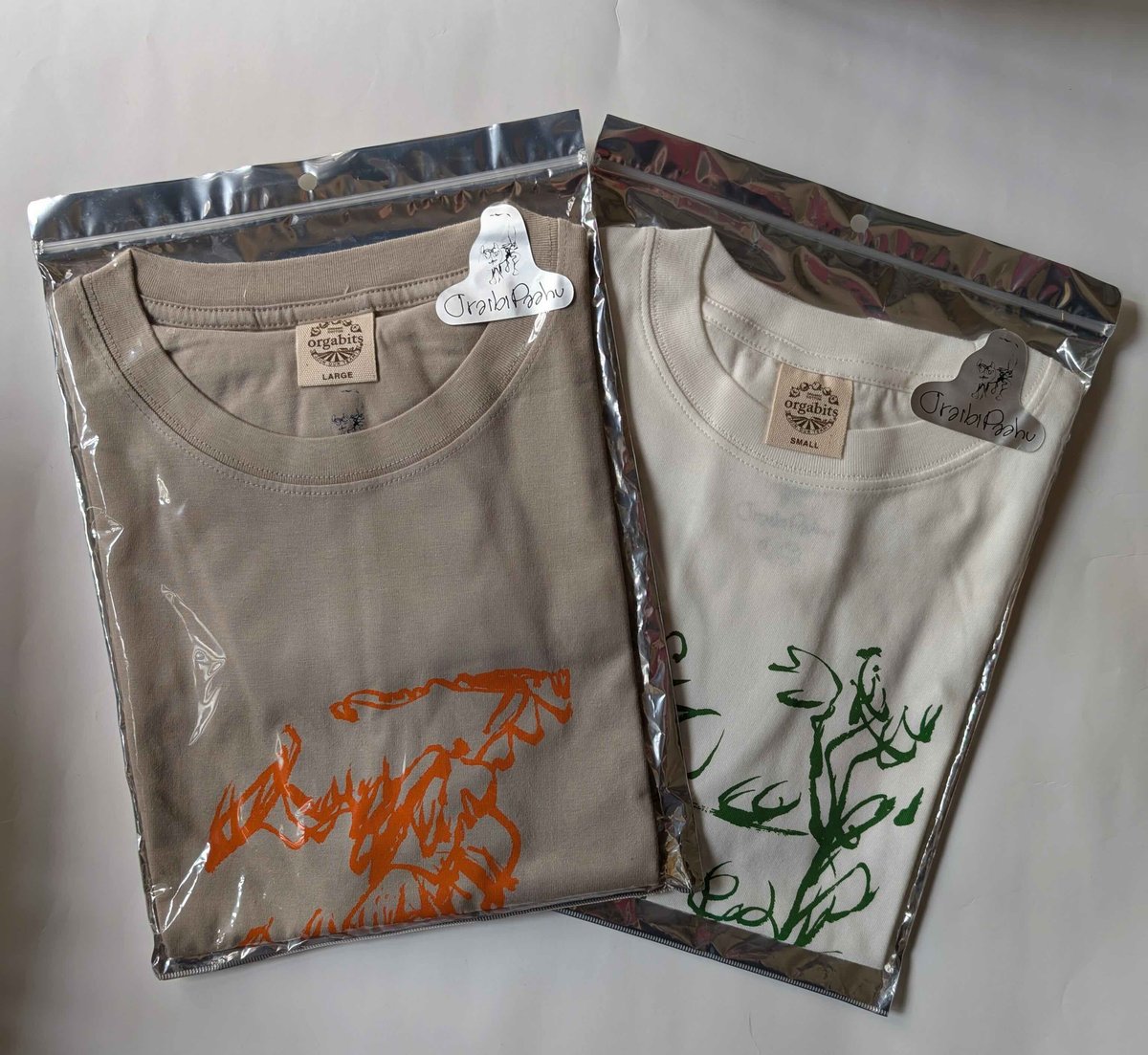 岡崎乾二郎【直筆サイン】デザイン Tシャツ 灰塚アースワーク Lサイズ Tシャツ：（岡﨑乾二郎） cat | nowaki