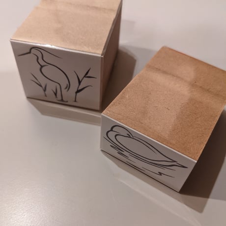 ユカワアツコ：スタンプ鳥2種