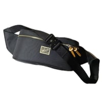”ROLL”-WAIST BAG　NAVY