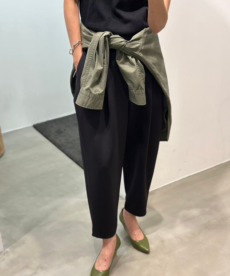 TOMIYAN pants | Un sourire.