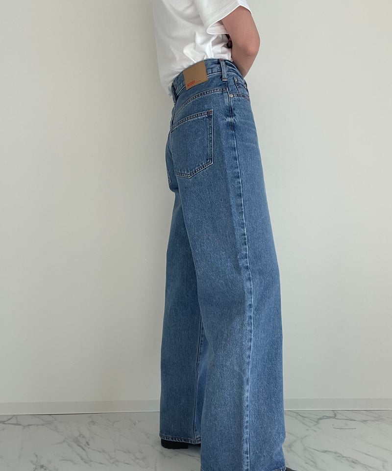 LUNA／NEEDBY heritage | Un sourire.