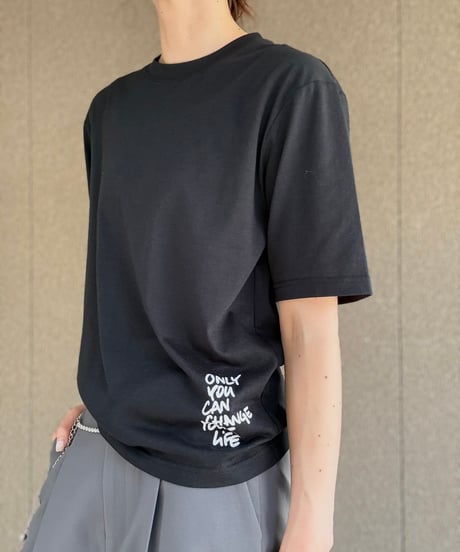 inside logo tee【Unsourire original.】