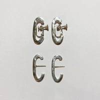 silver_c_earring