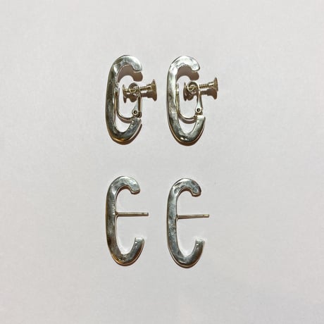 silver_c_earring