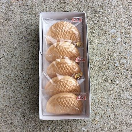 鯛最中　(黒餡３個、白餡2個)