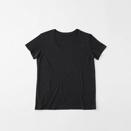 ベーシックTシャツ