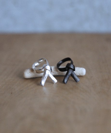 silver origami musubi