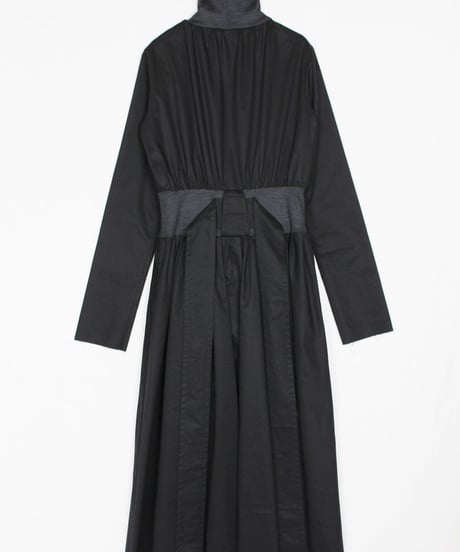 op-20B　　 black dress