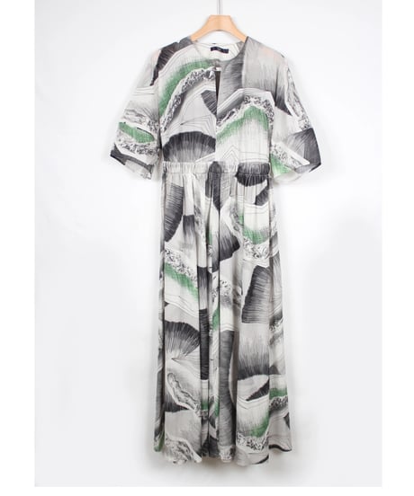 op-35P / larch dress