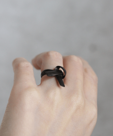 kuro origami musubi