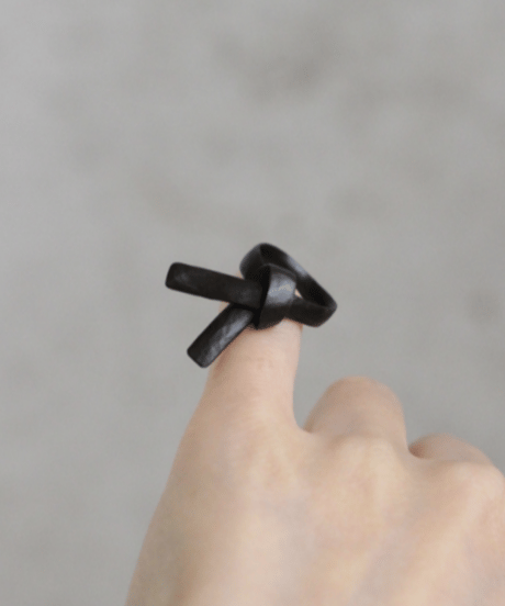 kuro origami musubi