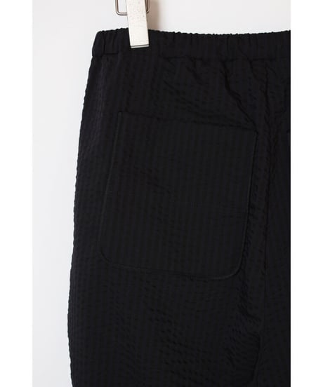 pt-32B / black navy pants