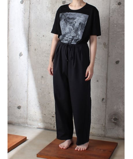 pt-32B / black navy pants