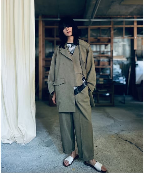 st-99K khaki vest