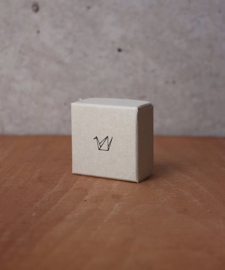 silver origami musubi