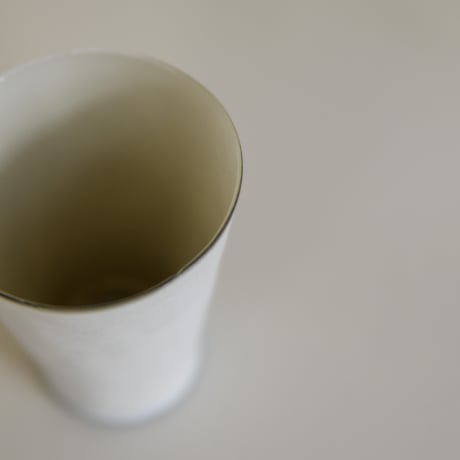 小宮　崇　白のうつわ　ショット