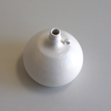 asanomi/白の花器