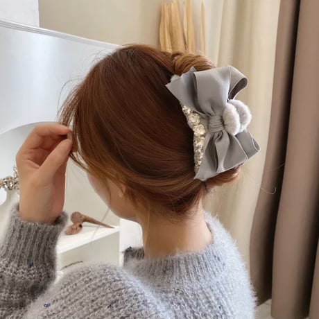 Ribbon fur barrette