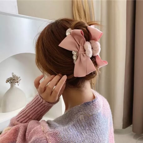 Ribbon fur barrette