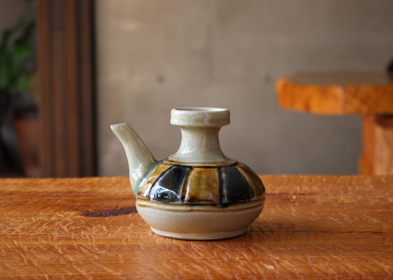 希少　飴釉 小皿 古美術 古道具 アンティーク　2点　茶色 模様入り　唐草 希少 飴釉 小皿 古美術 古道具 アンティーク 2点 茶色 模様入り 唐草