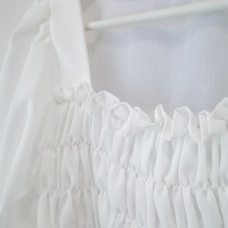 【6/4~再受注予約】gathering puff blouse(white)