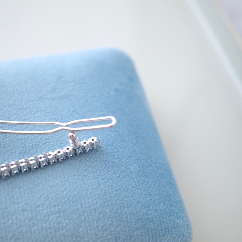 V bijou hair pin | ENEU