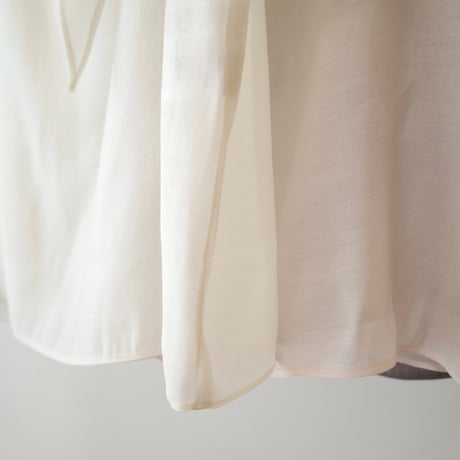 【6/4~再受注予約】ribbon sheer blouse