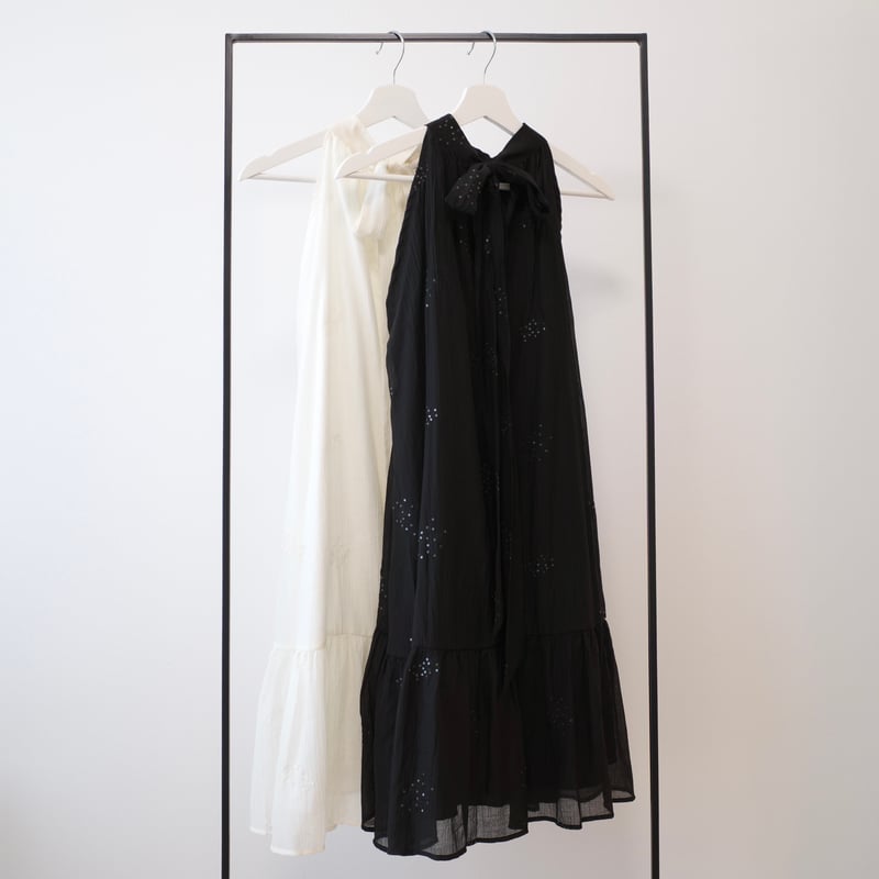 embroidery halter neck op | ENEU