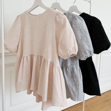 【7/23再入荷】MADE’ jacquard peplum blouse / ice blue