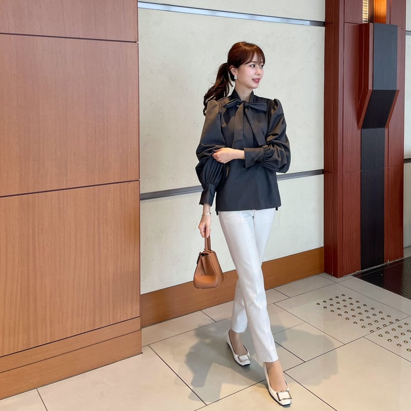 square ribbon puff blouse | ENEU