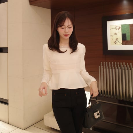【9/17~再受注予約】front tulle peplum blouse