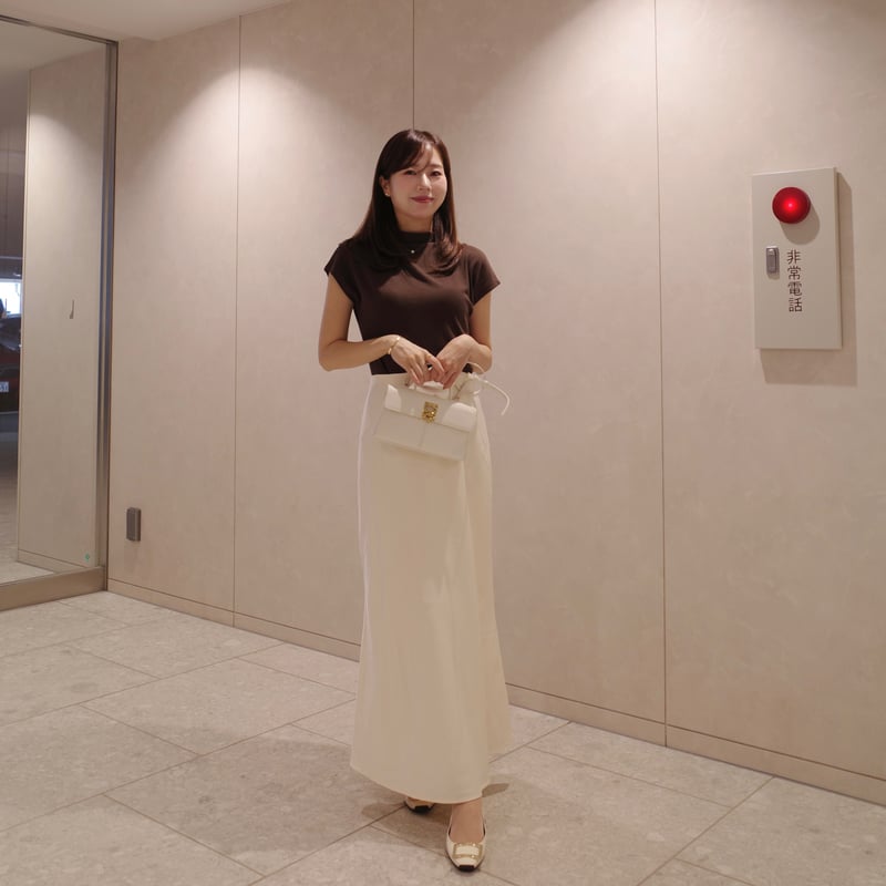 satin long skirt | ENEU
