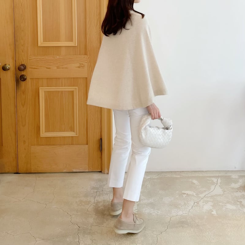 ENEU  エヌー　ハンナミ　Cape wool knit（MOCA）