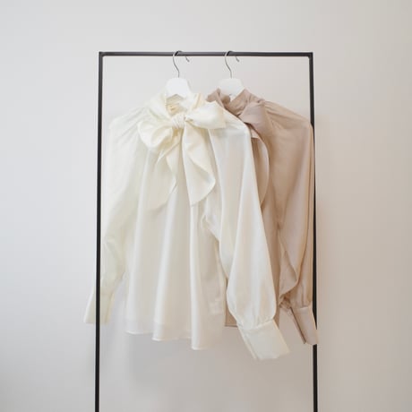 【5/7再入荷】bowtie big ribbon blouse
