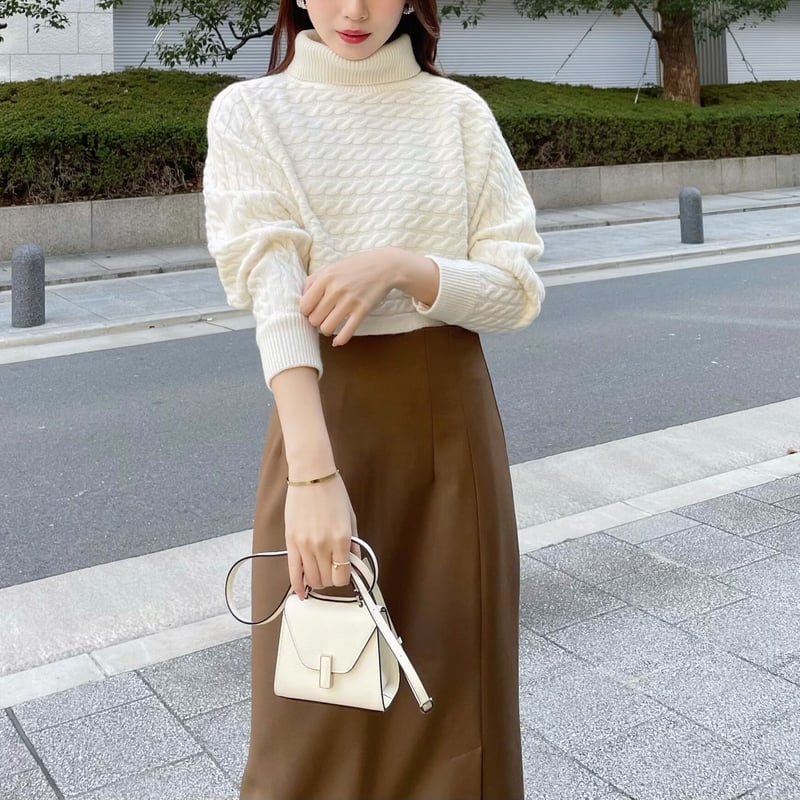 cropped turtleneck knit | ENEU 