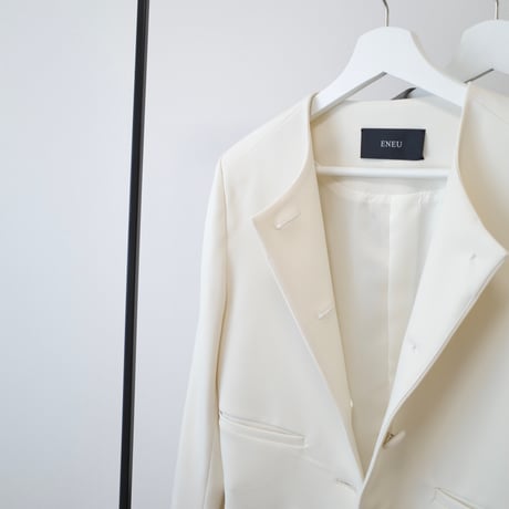 【4/7再入荷】opera nocollar jacket