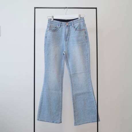 【6/4~再受注予約】Pale flare denim